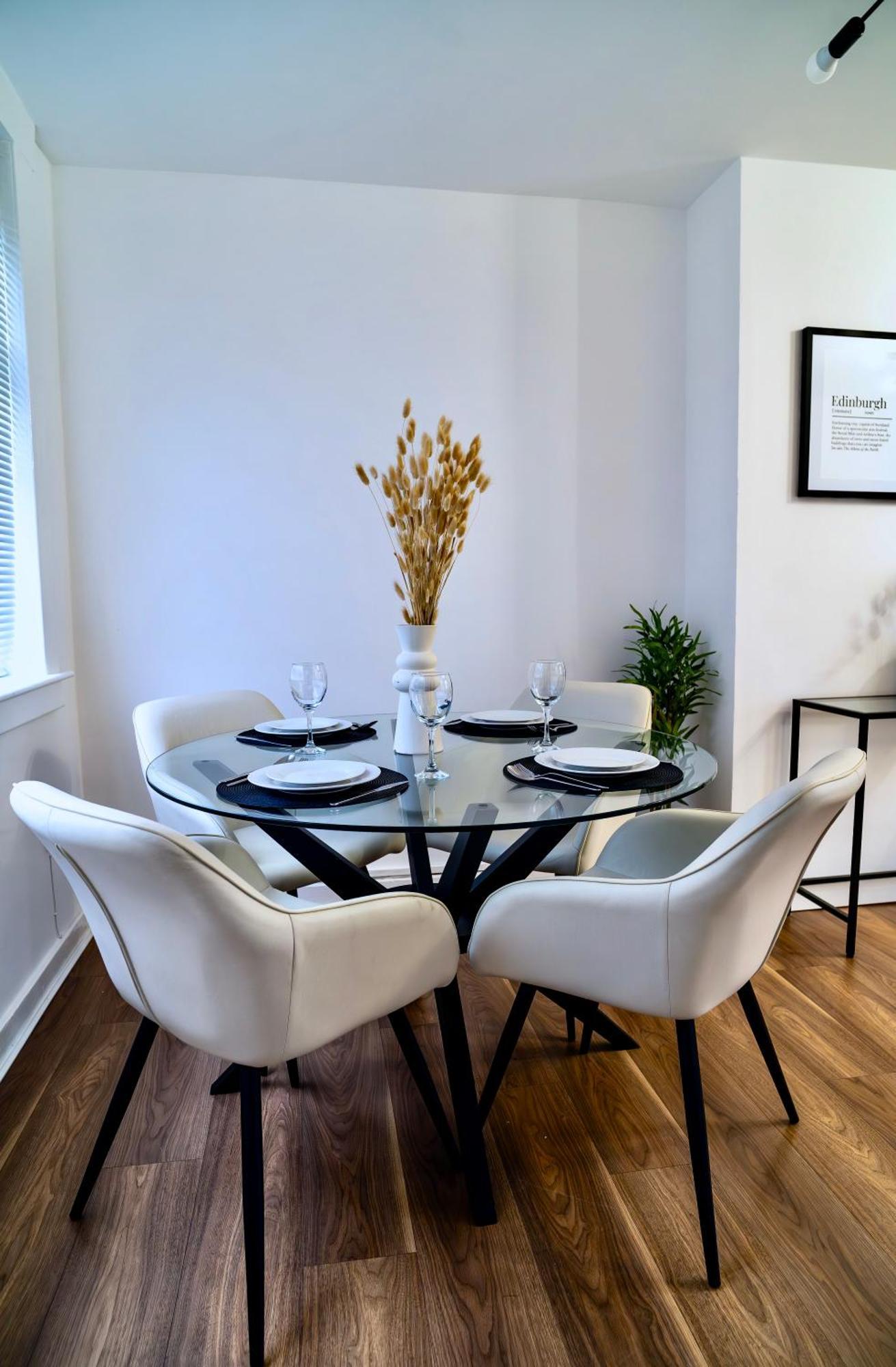 Vakantiehuis Modern 2 Bedroom In Free Parking *